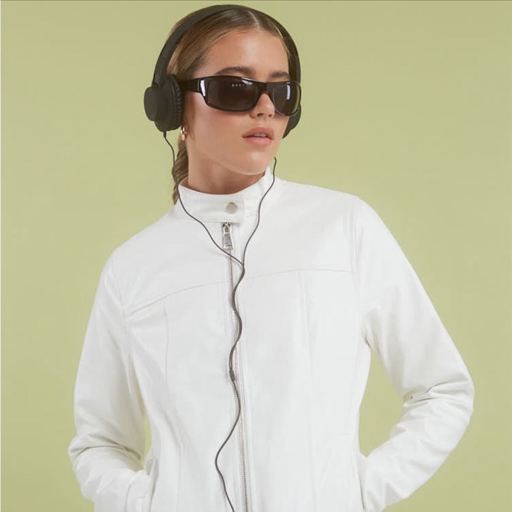 MOTEL X OLIVIA NEILL Olivia Jacket in PU White